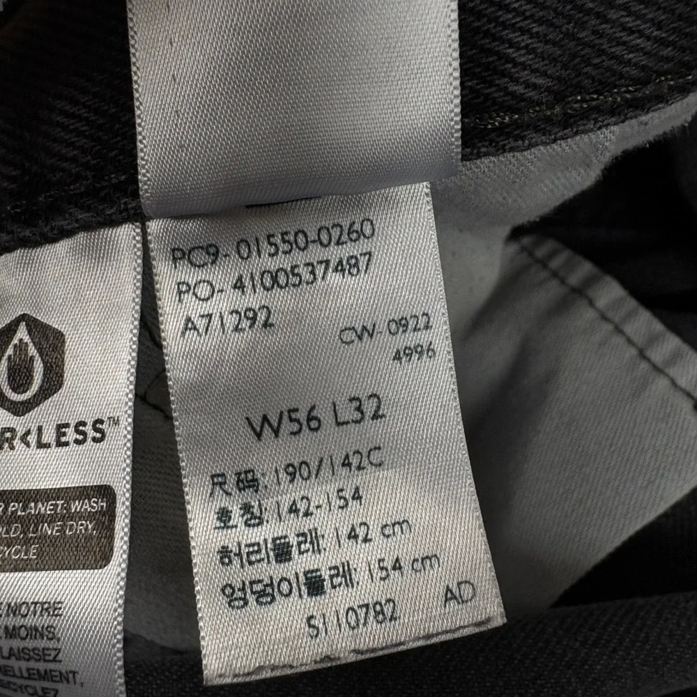 Levis 550 Relaxed Fit Tapered Leg Black Denim Jeans Mens 56x32 01550-0260